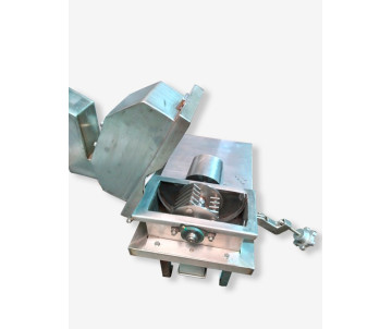 MOLINO De Martillos S/Ciclon 50 - 100 KG/H Acero Inoxidable Nacional.